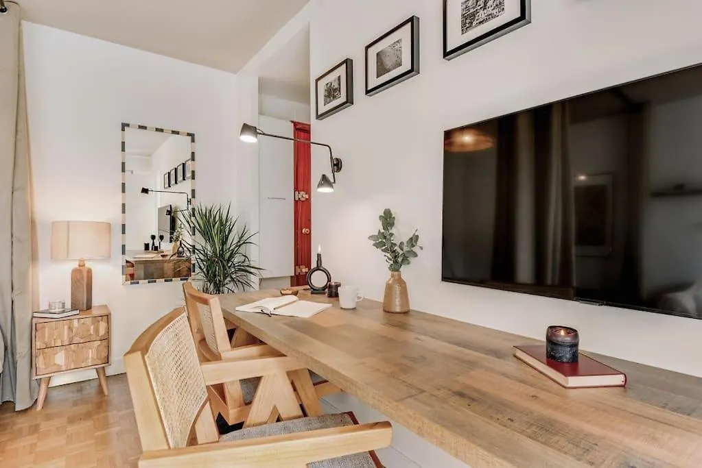 Apartment Marini - Studio A Auteuil Paris