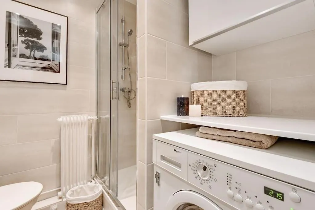 Apartment Marini - Studio A Auteuil Paris France